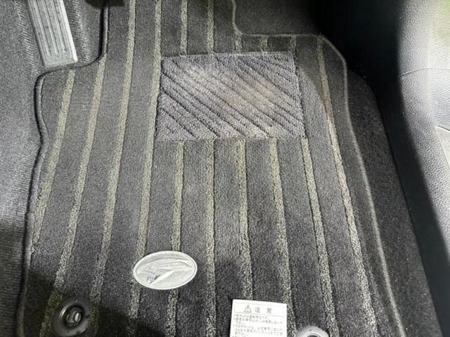 ハリアー プレミアムアドバンスドパッケージ サンルーフ/保証書/純正 SDナビ/衝突安全装置/車線逸脱防止支援システム/シート ハーフレザー/電動バックドア/ヘッドランプ LED/ETC/EBD付ABS/横滑り防止装置/アイドリングストップ(29枚目)