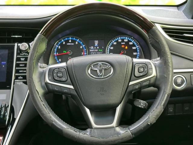 ハリアー プレミアムアドバンスドパッケージ サンルーフ/保証書/純正 SDナビ/衝突安全装置/車線逸脱防止支援システム/シート ハーフレザー/電動バックドア/ヘッドランプ LED/ETC/EBD付ABS/横滑り防止装置/アイドリングストップ(30枚目)