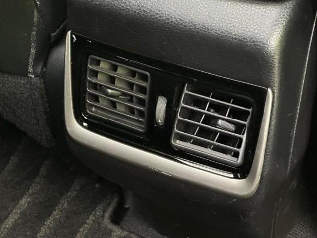 ハリアー プレミアムアドバンスドパッケージ サンルーフ/保証書/純正 SDナビ/衝突安全装置/車線逸脱防止支援システム/シート ハーフレザー/電動バックドア/ヘッドランプ LED/ETC/EBD付ABS/横滑り防止装置/アイドリングストップ(40枚目)