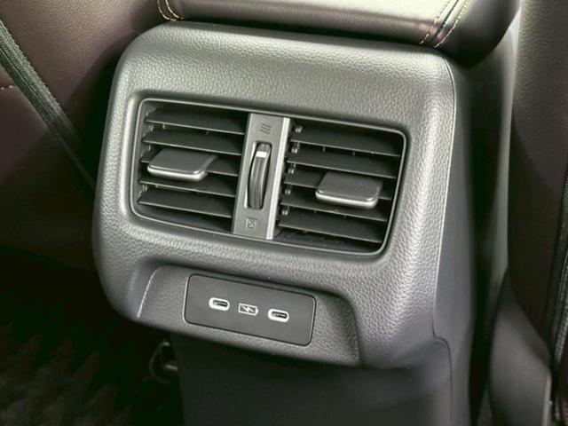 ZR-V eHEV Z BOSE/保証書/ディスプレイオーディオ+ナビ/衝突安全装置/シートヒーター/全方位モニター/車線逸脱防止支援システム/シート 合皮/パーキングアシスト バックガイド/電動バックドア 全周囲カメラ(49枚目)