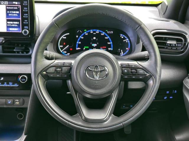 ヤリスクロス ハイブリッドZ モデリスタエアロ/ディスプレイオーディオ+ナビ8インチ/トヨタセーフティセンス/シートヒーター/全方位モニター/車線逸脱防止支援システム/ドライブレコーダー 前後/ヘッドランプ LED 全周囲カメラ(18枚目)