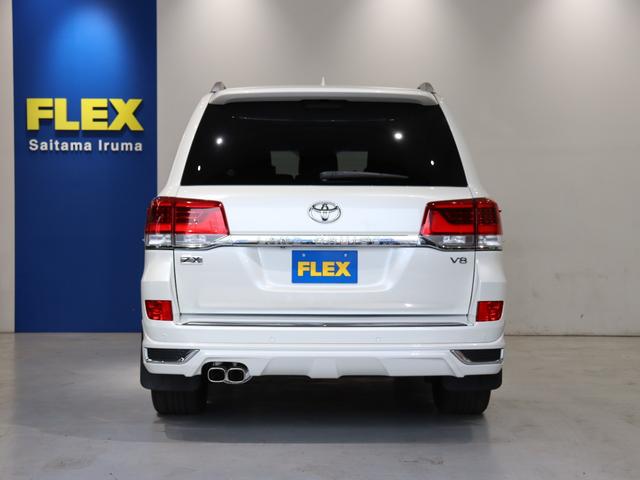 TOYOTA LAND CRUISER ZX | 2016 | PEARL | 45000 km | details TOYOTA LAND CRUISER ZX | 2016 | PEARL | 45000 km | details