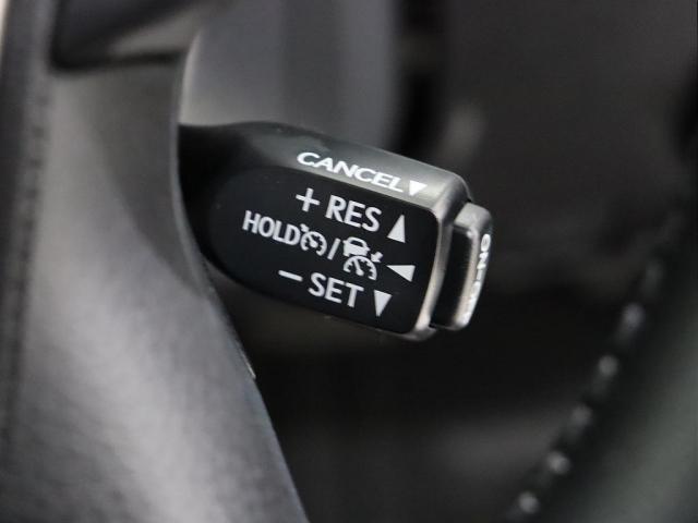 ランドクルーザープラド TX 【メッキ部マットブラック】【7人乗り】パールホワイト リフトアップ ウェッズアルミホイール ウッドコンビステアリング シフトノブ 新品シートカバー フロントカメラ 前後モデリスタ(13枚目)