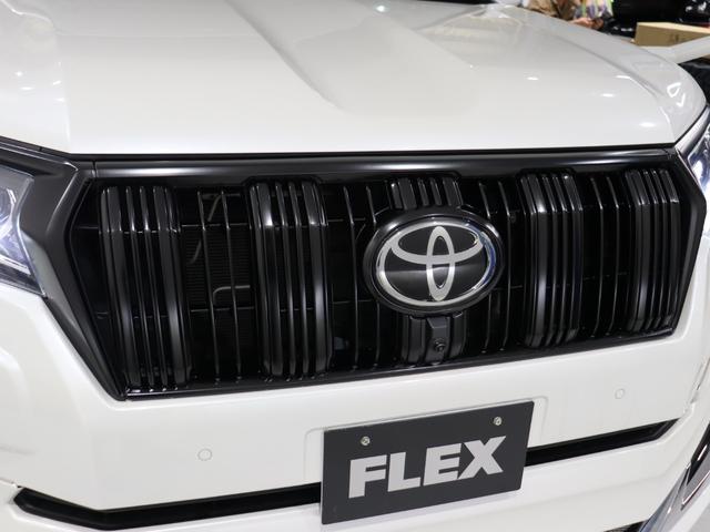ランドクルーザープラド TX 【メッキ部マットブラック】【7人乗り】パールホワイト リフトアップ ウェッズアルミホイール ウッドコンビステアリング シフトノブ 新品シートカバー フロントカメラ 前後モデリスタ(40枚目)