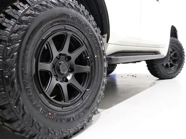 ランドクルーザープラド TX 【メッキ部マットブラック】【7人乗り】パールホワイト リフトアップ ウェッズアルミホイール ウッドコンビステアリング シフトノブ 新品シートカバー フロントカメラ 前後モデリスタ(42枚目)