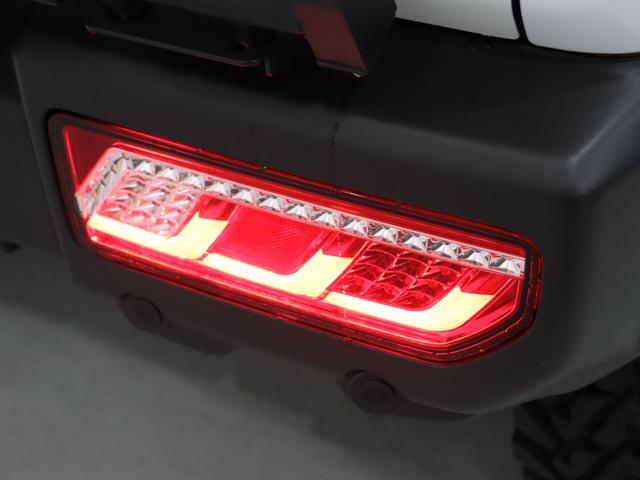 ジムニー XL リフトアップジオランダータイヤ LEDテールランプブラウン調シートカバー ステアリング ルーフラック リアラダー プッシュスタート シートヒーター マニュアル車両 ホワイト メモリーナビ(31枚目)