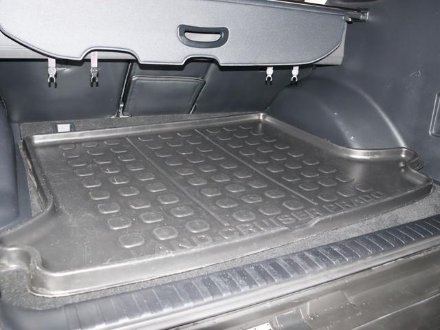 ランドクルーザープラド ＴＸ　ワンオーナー　リフトアップ　サンルーフ　プッシュスタート　ルーフレール　クルーズコントロール　ルーフボックス　ＡＬＰＩＮＥ　９インチナビ　バックカメラ　アルミホイール　オーバーフェンダー（67枚目）