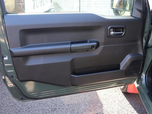 ジムニー XC 【下取直販】ジャングルグリーン マッドバーン16インチアルミホイール ヨコハマATタイヤ ケンウッド9インチナビ バックカメラ 前後ドラレコ 社外ドリンクホルダー サイドバー ETC(23枚目)