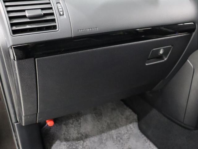 ランドクルーザープラド ＴＸ　マルチテレインモニター　オールペイント　グラファイトメタリック　新品シートカバー　サンルーフ　オーバーフェンダー　ＲＡＹＳ１７インチアルミホイール　ガナドールマフラー　ＡＬＰＩＮＥドラレコ（23枚目）