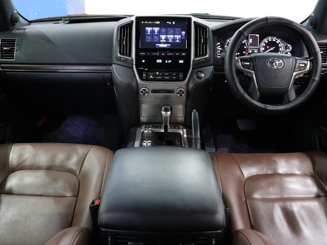 ランドクルーザー ＺＸ　マルチテレインモニター　モデリスタフロントエアロ　モデリスタリアスカート　サンルーフ　ブラウンシート　モデリスタ２０インチホイール　パワーバックドア　パノラミックビューモニター　クルーズコントロール（9枚目）