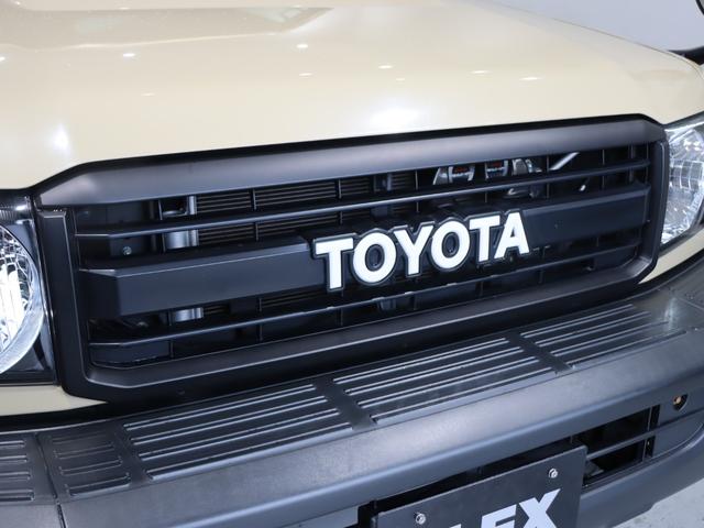 ランドクルーザー７０ ４．０　４ＷＤ　ワンオーナー　３０周年アニバーサリー　ベージュ　フォグランプ　ボディ同色オーバーフェンダー　純正アルミホイール塗装　背面タイヤカバー　純正７インチナビ　バックカメラ　コムテックドラレコ（38枚目）