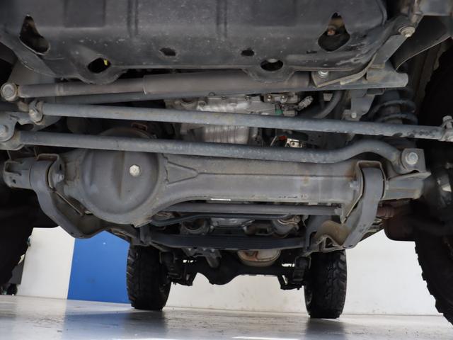 ランドクルーザー７０ ４．０　４ＷＤ　ワンオーナー　３０周年アニバーサリー　ベージュ　フォグランプ　ボディ同色オーバーフェンダー　純正アルミホイール塗装　背面タイヤカバー　純正７インチナビ　バックカメラ　コムテックドラレコ（47枚目）