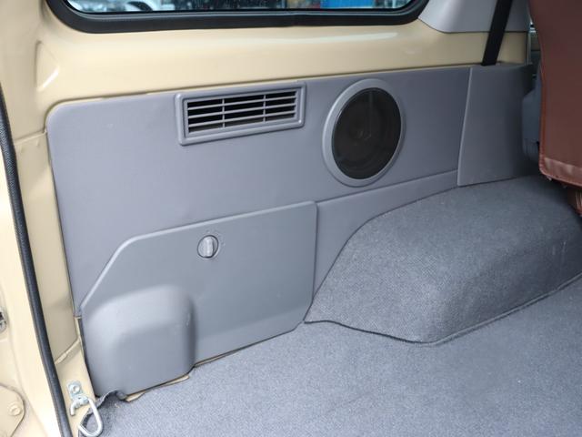 ランドクルーザー７０ ４．０　４ＷＤ　ワンオーナー　３０周年アニバーサリー　ベージュ　フォグランプ　ボディ同色オーバーフェンダー　純正アルミホイール塗装　背面タイヤカバー　純正７インチナビ　バックカメラ　コムテックドラレコ（59枚目）