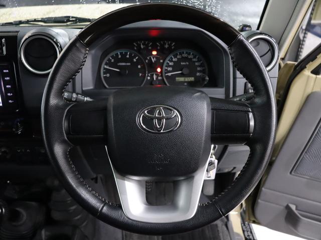 ランドクルーザー７０ ４．０　４ＷＤ　ワンオーナー　３０周年アニバーサリー　ベージュ　フォグランプ　ボディ同色オーバーフェンダー　純正アルミホイール塗装　背面タイヤカバー　純正７インチナビ　バックカメラ　コムテックドラレコ（66枚目）