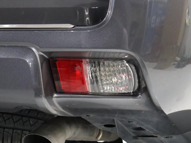 ランドクルーザープラド TX 廃盤カラー グレーメタリック リフトアップ KMC17インチアルミホイール ジオランダータイヤ 各部マットブラック グリルマーカー 新品ULTIMATE LEDテールランプ 室内灯LED(39枚目)