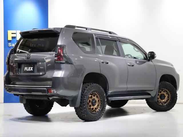 ランドクルーザープラド TX 廃盤カラー グレーメタリック リフトアップ KMC17インチアルミホイール ジオランダータイヤ 各部マットブラック グリルマーカー 新品ULTIMATE LEDテールランプ 室内灯LED(53枚目)