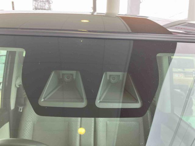 タント X 左側パワースライドドア/キーフリー/LEDヘッドランプ/オートライト/シートヒーター/スマートアシスト/バックカメラ/コーナーセンサー/サイドエアバック/電動パーキングブレーキ/シートバックテーブル(14枚目)