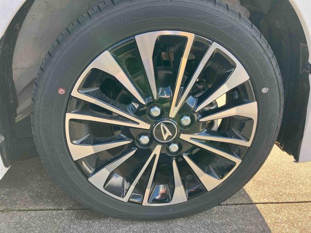 タント カスタムＲＳ　シートヒーター／バックカメラ／ＬＥＤヘッドライト／スマートアシスト／コーナーセンサー／両側パワースライドドア／電動パーキングブレーキ／キーフリーシステム／セキュリティアラーム／オートブレーキホールド（32枚目）