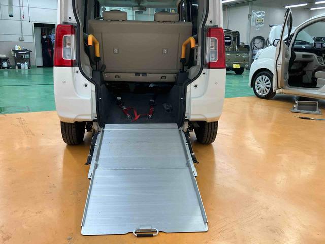 タント スローパーX SAII リヤシート付き仕様 福祉車両(電動ウインチ)/リヤシート付/片側電動スライドドア/純正ナビ/バックカメラ/ステアリングオーディオスイッチ/キーフリーシステム/プッシュボタンエンジンスタート/オートライトコントロール(4枚目)