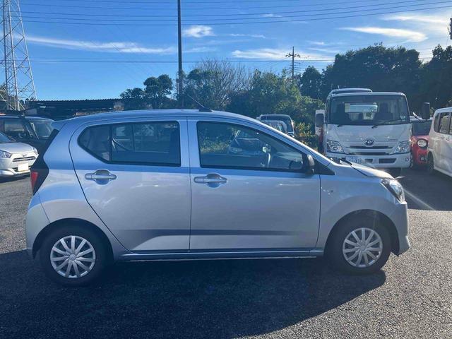 ミライース L SAIII スマアシIII/オートハイビーム/コーナーセンサー/アイドリングストップ/パワーウィンドウ/マニュアルエアコン/キーレスエントリー/デュアルエアバック/13インチホイール/サイドブレーキ(8枚目)