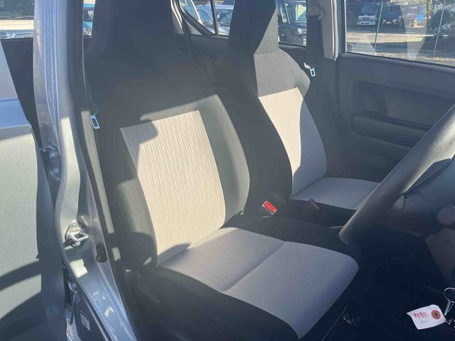 ミライース L SAIII スマアシIII/オートハイビーム/コーナーセンサー/アイドリングストップ/パワーウィンドウ/マニュアルエアコン/キーレスエントリー/デュアルエアバック/13インチホイール/サイドブレーキ(12枚目)