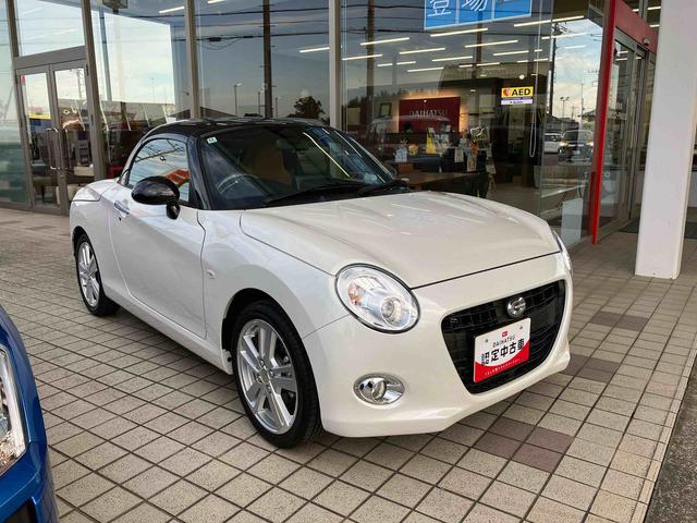 コペン セロ　電動開閉式ルーフ／１６ｃｍスピーカー・ツィーター／アクセサリーソケット／チルトステアリング／オートエアコン／キーフリーシステム／ＬＥＤヘッドランプ（オートライト付）／本革巻ステアリングホイール／（3枚目）