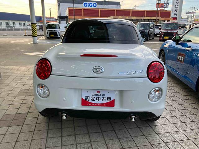 コペン セロ　電動開閉式ルーフ／１６ｃｍスピーカー・ツィーター／アクセサリーソケット／チルトステアリング／オートエアコン／キーフリーシステム／ＬＥＤヘッドランプ（オートライト付）／本革巻ステアリングホイール／（5枚目）