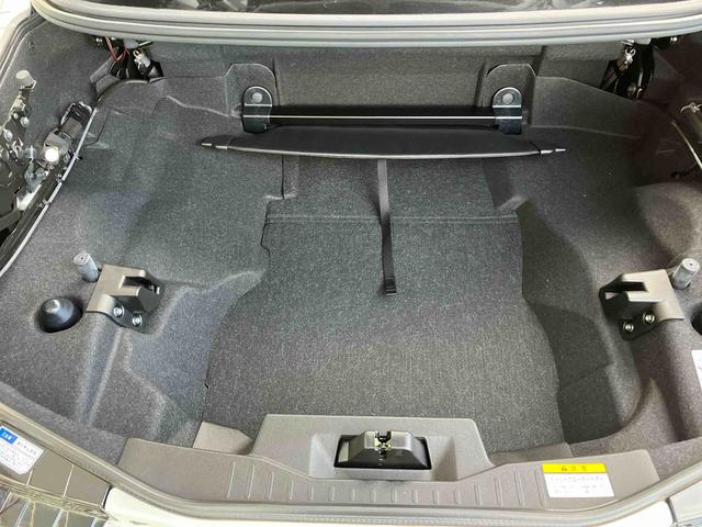 コペン セロ　電動開閉式ルーフ／１６ｃｍスピーカー・ツィーター／アクセサリーソケット／チルトステアリング／オートエアコン／キーフリーシステム／ＬＥＤヘッドランプ（オートライト付）／本革巻ステアリングホイール／（23枚目）