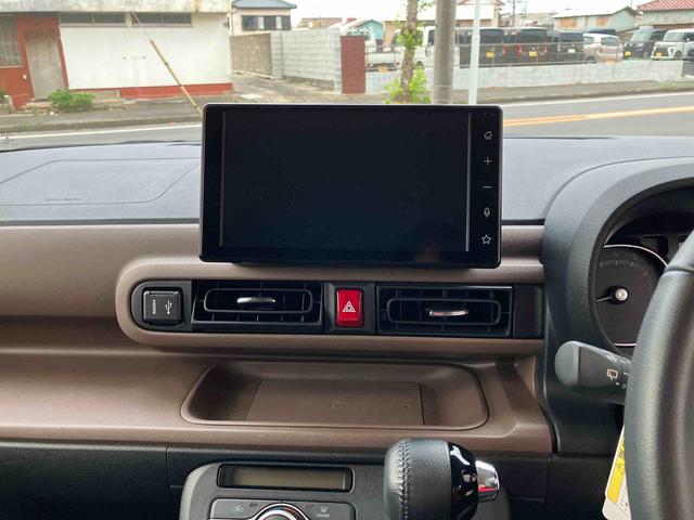 ムーヴキャンバス セオリーＧ　９インチディスプレイオーディオ／左右シートヒーター／電動パーキングブレーキ／運転席上下アジャスター／ＬＥＤヘッドライト／左右タイマー機能付きパワースライドドア／カーペットマット／オートエアコン（2枚目）