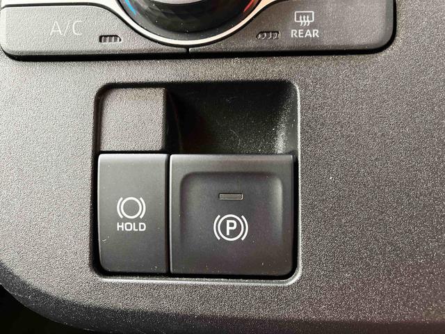 ムーヴキャンバス セオリーＧ　９インチディスプレイオーディオ／左右シートヒーター／電動パーキングブレーキ／運転席上下アジャスター／ＬＥＤヘッドライト／左右タイマー機能付きパワースライドドア／カーペットマット／オートエアコン（7枚目）