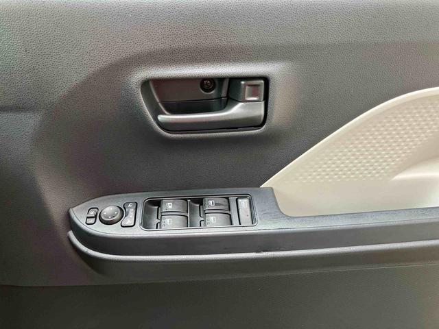 タント L オーディオレス 両側手動スライドドア 衝突回避支援ブレーキ 誤発進抑制装置 アイドリングストップ プッシュボタンスタート スマートキー 盗難防止装置イモビライザー オートライト LEDヘッドライト(7枚目)