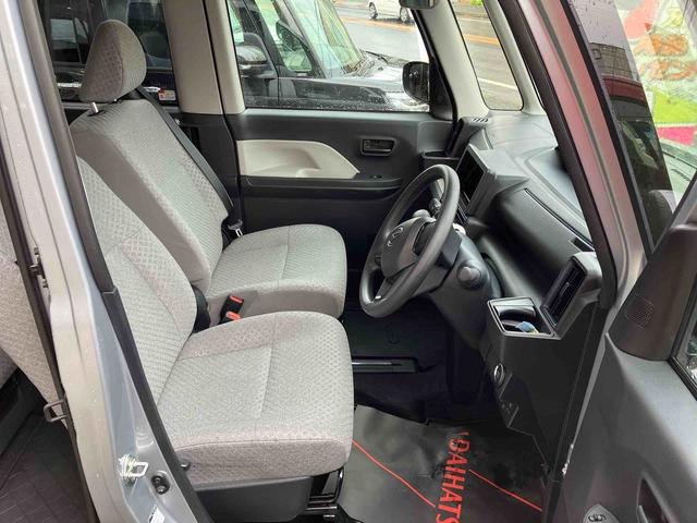 タント L オーディオレス 両側手動スライドドア 衝突回避支援ブレーキ 誤発進抑制装置 アイドリングストップ プッシュボタンスタート スマートキー 盗難防止装置イモビライザー オートライト LEDヘッドライト(9枚目)