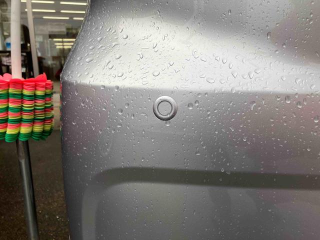 タント L オーディオレス 両側手動スライドドア 衝突回避支援ブレーキ 誤発進抑制装置 アイドリングストップ プッシュボタンスタート スマートキー 盗難防止装置イモビライザー オートライト LEDヘッドライト(25枚目)