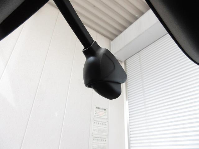 ヴェゼル ｅ：ＨＥＶＺ　禁煙車・ナビ・ドラレコ・ＥＴＣ　スマキ　Ｐトランク　フルオートエアコン　Ｄレコ　エアバッグ　両席エアバック　Ｒカメ　パワーウィンドウ　ＬＥＤランプ　クルーズＣ　ナビ＆ＴＶ　キーレスエントリー　ＥＴＣ付（5枚目）