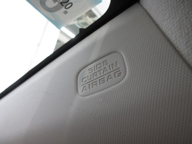 ヴェゼル ｅ：ＨＥＶＺ　禁煙車・ナビ・ドラレコ・ＥＴＣ　スマキ　Ｐトランク　フルオートエアコン　Ｄレコ　エアバッグ　両席エアバック　Ｒカメ　パワーウィンドウ　ＬＥＤランプ　クルーズＣ　ナビ＆ＴＶ　キーレスエントリー　ＥＴＣ付（12枚目）