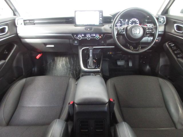 ヴェゼル ｅ：ＨＥＶＺ　禁煙車・ナビ・ドラレコ・ＥＴＣ　スマキ　Ｐトランク　フルオートエアコン　Ｄレコ　エアバッグ　両席エアバック　Ｒカメ　パワーウィンドウ　ＬＥＤランプ　クルーズＣ　ナビ＆ＴＶ　キーレスエントリー　ＥＴＣ付（15枚目）