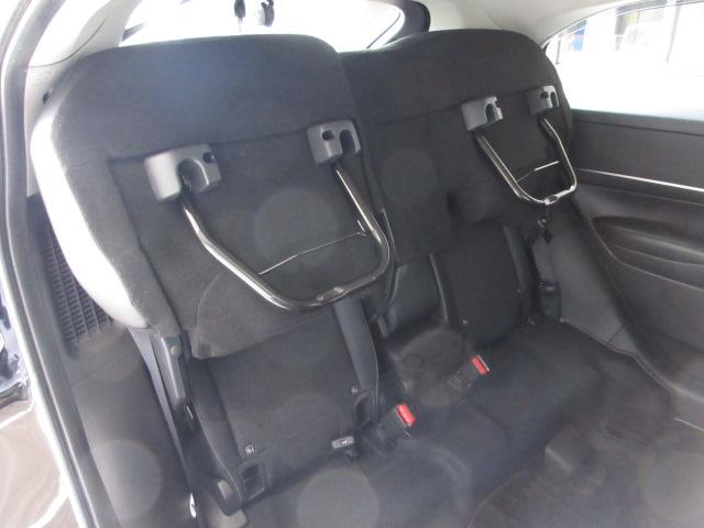 ヴェゼル ｅ：ＨＥＶＺ　禁煙車・ナビ・ドラレコ・ＥＴＣ　スマキ　Ｐトランク　フルオートエアコン　Ｄレコ　エアバッグ　両席エアバック　Ｒカメ　パワーウィンドウ　ＬＥＤランプ　クルーズＣ　ナビ＆ＴＶ　キーレスエントリー　ＥＴＣ付（20枚目）