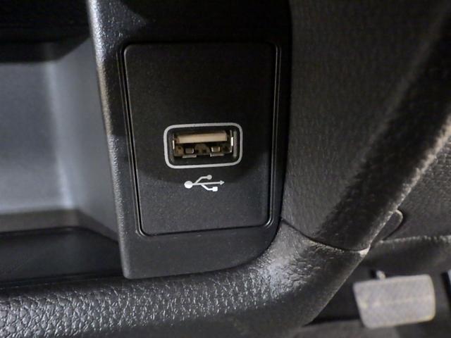 WR-V Z+ブラックスタイル 禁煙/元デモカー試乗車/特別仕様車/コネクテッド/サポカー/9インチナビ&リヤカメラ/前後スマホ連動ドラレコ/USB/Bluetooth/フルセグ/ETC オートクルーズコントロール 盗難防止システム(20枚目)