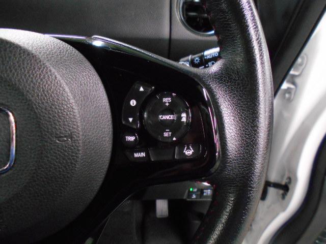 N-BOXカスタム Lターボ 禁煙/ワンオーナー/サポカー/渋滞追従/2トーンカラー/特別仕様車コーディネートスタイル/左右シートヒーター/純正9インチナビ&リヤカメラ&前後ドラレコ/Bluetooth/ETC 地デジチューナー(15枚目)