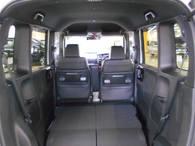 N-BOXカスタム Lターボ 禁煙/ワンオーナー/サポカー/渋滞追従/2トーンカラー/特別仕様車コーディネートスタイル/左右シートヒーター/純正9インチナビ&リヤカメラ&前後ドラレコ/Bluetooth/ETC 地デジチューナー(26枚目)