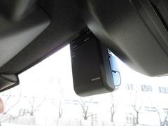 【ドライブレコーダー】万が一の事故にあった場合でも、ドライブレコーダーがその瞬間の映像を記録しています！事故だけでなく、楽しいお出かけの風景なども録画してくれています。 7