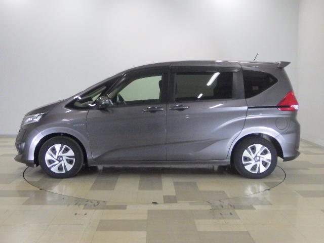 フリードハイブリッド ハイブリッド・Gホンダセンシング 禁煙車 LEDヘッドライト ETC スマートキー 純正ナビ リアカメラ ドラレコ 軽減ブレーキ キーフリーシステム 1オ-ナ- 記録簿 DVD再生可能 サイドカーテンエアバック ECON Aクルーズ(22枚目)