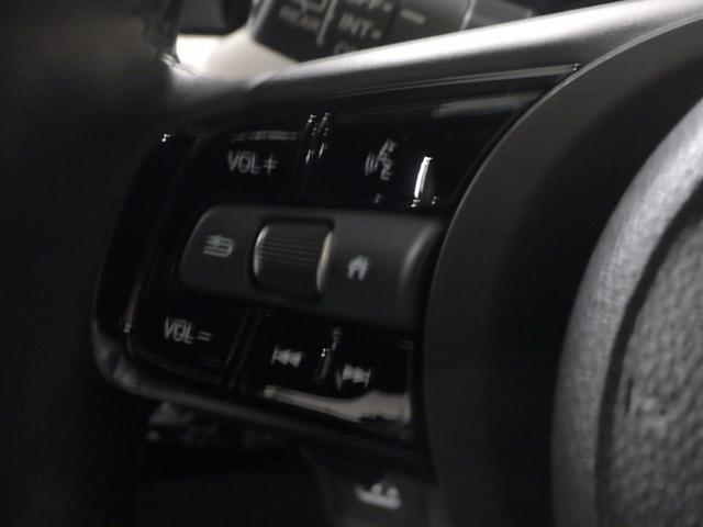 ヴェゼル e:HEVZ・PLaYパッケージ 禁煙車 オートクルーズコントロール LEDヘッド リヤカメラ 横滑り防止装置 ETC シートヒーター スマートキー 両席エアバック サイドカーテンエアバック(9枚目)