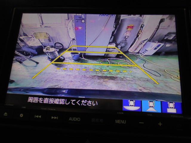 フィット ベーシック 禁煙車/8インチナビ/ホンダセンシング/サイドエアバック/ドラレコ/パーキングセンサー アイスト 衝突軽減 DVD再生 1オーナー車 クリアランスソナー VSA 地デジ オートエアコン USB接続(6枚目)