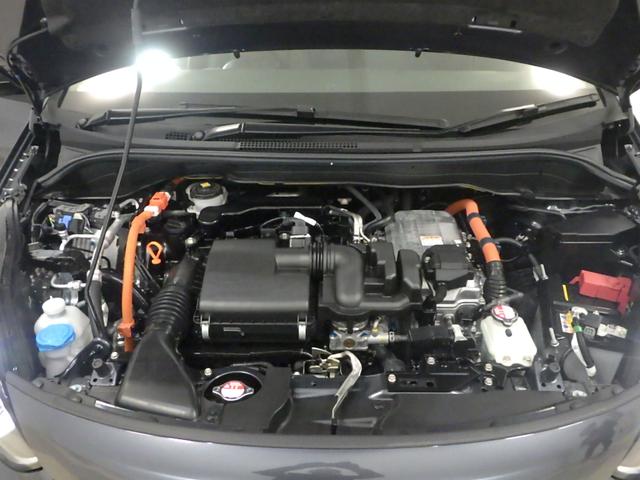 フィット e:HEVホーム 禁煙車/元デモカー/LEDヘッドライト/ホンダセンシング/ドラレコ 助手席エアバッグ 運転席エアバッグ アイドリングストップ LEDライト バックカメラ ABS サイドエアバッグ フルセグTV 記録簿(18枚目)