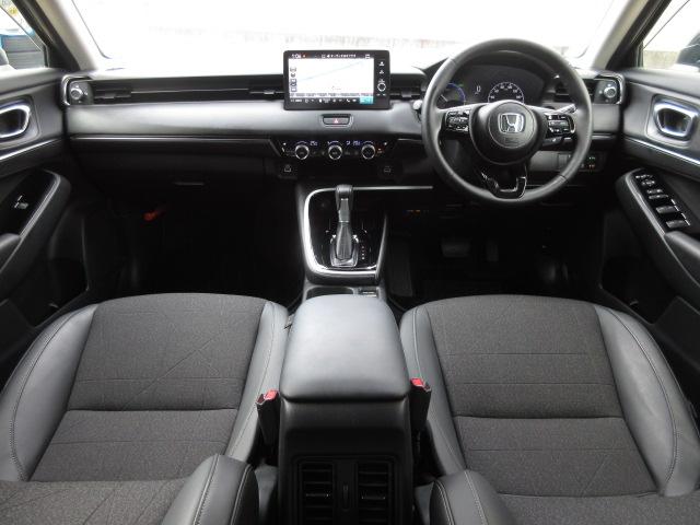 ヴェゼル e:HEVZ 禁煙車 衝突回避支援ブレーキ機能 1オナ スマキ Pトランク フルオートエアコン Dレコ エアバッグ 両席エアバック Rカメ 記録簿付 パワーウィンドウ LEDランプ ソナー クルーズC ナビ&TV(15枚目)