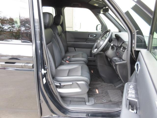 ステップワゴン スパーダ 禁煙車 キーレスエントリー WAC 両側Pスライドドア パワーゲート リアカメラ ターボ車 フルセグテレビ パワーステアリング オートエアコン ウォークスルー ETC車載器 サイドカーテンエアバック(15枚目)