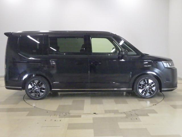 ステップワゴン スパーダ 禁煙車 キーレスエントリー WAC 両側Pスライドドア パワーゲート リアカメラ ターボ車 フルセグテレビ パワーステアリング オートエアコン ウォークスルー ETC車載器 サイドカーテンエアバック(21枚目)