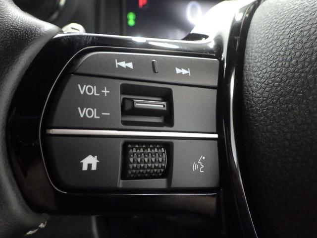 N-BOXカスタム ターボコーディネートスタイル 禁煙車 Rカメラ クルコン スマートキ- パワーステアリング ETC VSA セキュリティ エアコン パワーウィンドウ USB 記録簿 キーレス ターボエンジン 両席エアバック ABS エアバック(8枚目)