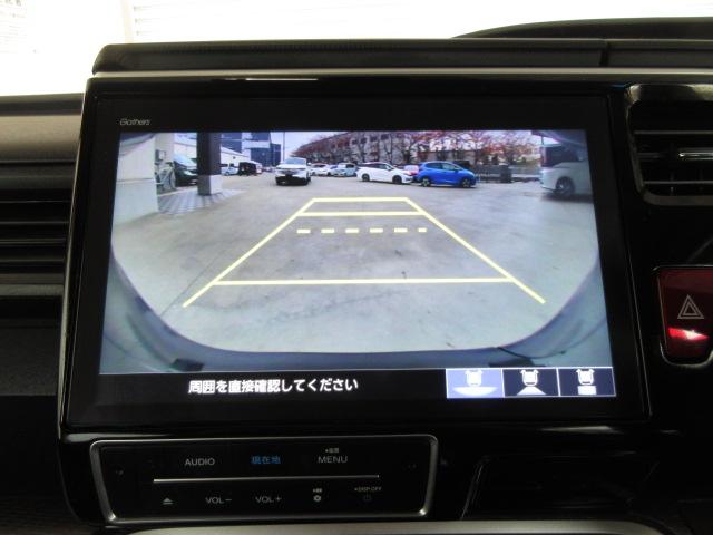 ステップワゴンスパーダ ｅ：ＨＥＶスパーダＧ・ＥＸホンダセンシング　禁煙車　エアバック　地デジ　クルコン　サイドエアバッグ　シ－トヒ－タ－　衝突軽減システム　スマキー　ＬＥＤランプ　ドラレコ　ＵＳＢ接続　ＡＢＳ　キーレス　フルオートエアコン　ＥＴＣ　三列シート　イモビ（3枚目）